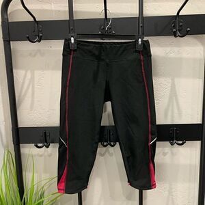 Lucy bike shorts black pink size small petite